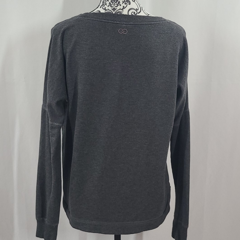 Calia by Carrie Underwood Grey "Shine Bright" Sweatshirt - Size Medium - Picture 10 of 15